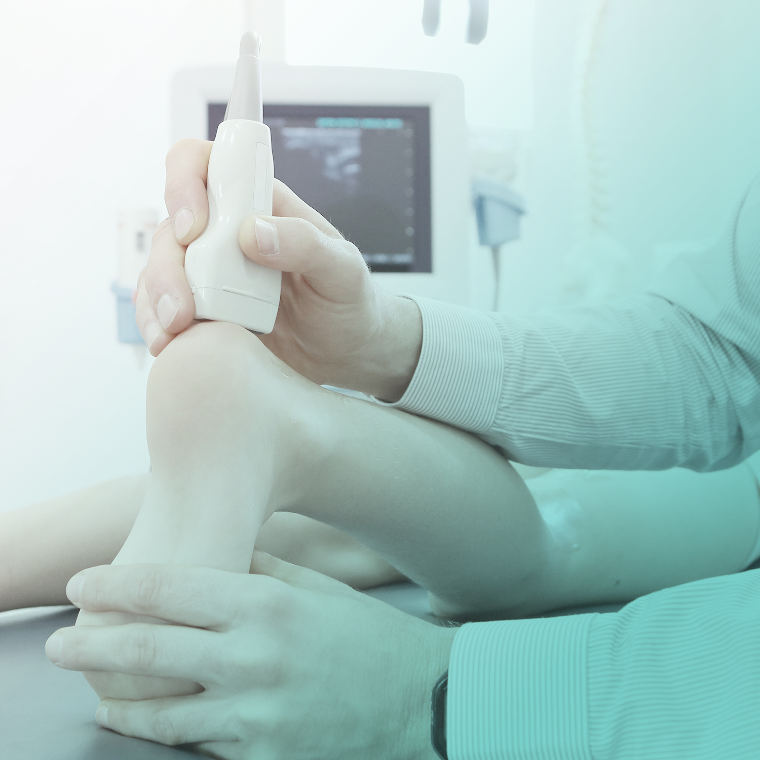 VISITA ORTOPEDICA, FISIATRICA, TRAUMATOLOGICA CON ECOGRAFIA al J|medical